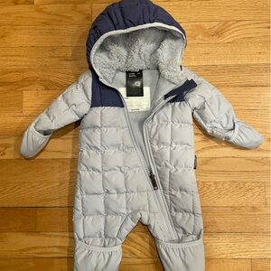 The North Face Thermoball Baby Snowsuit 0-3 months